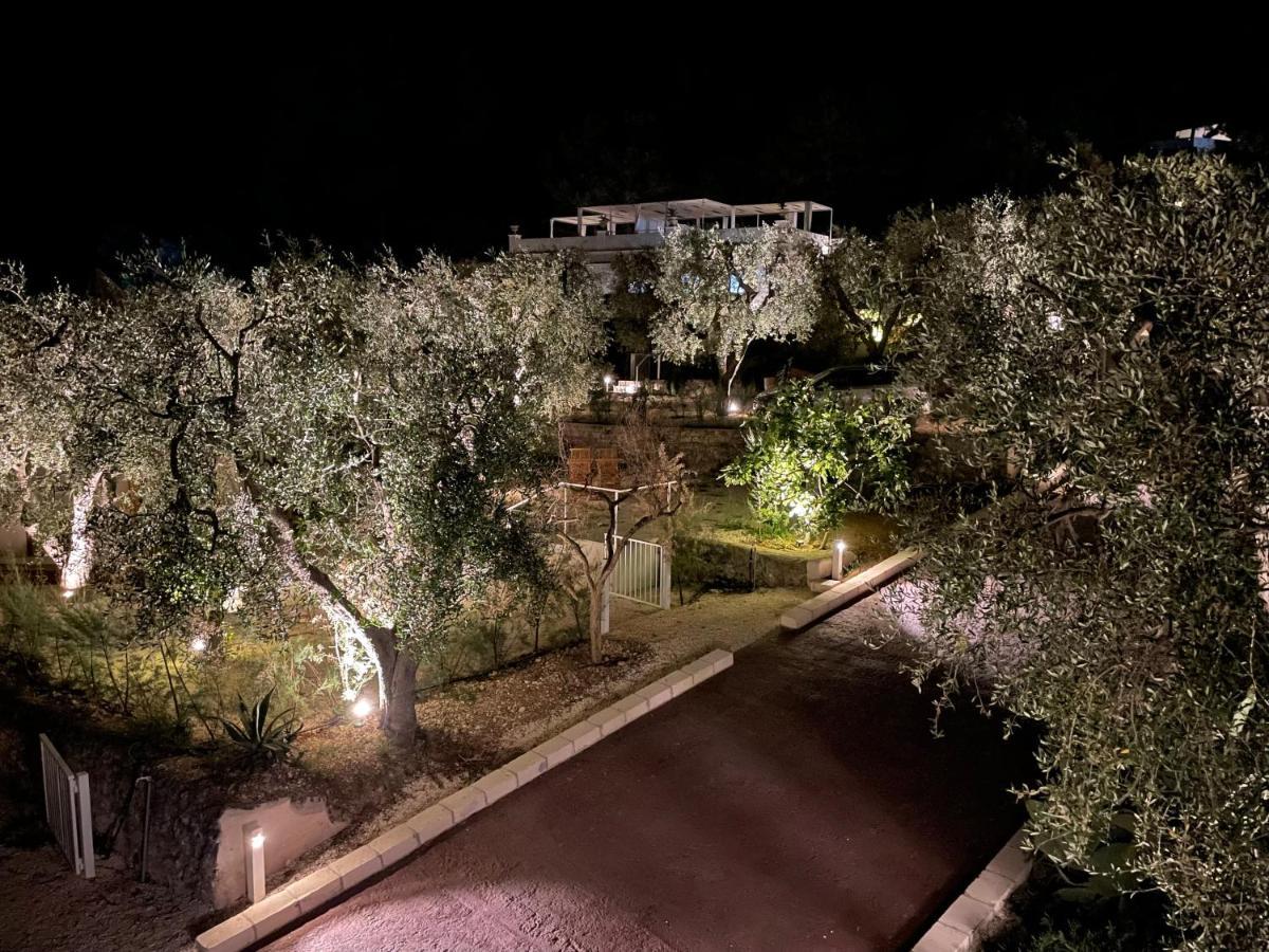 מאטינאטה Hmo Glamping & Suites In Vignanotica מראה חיצוני תמונה
