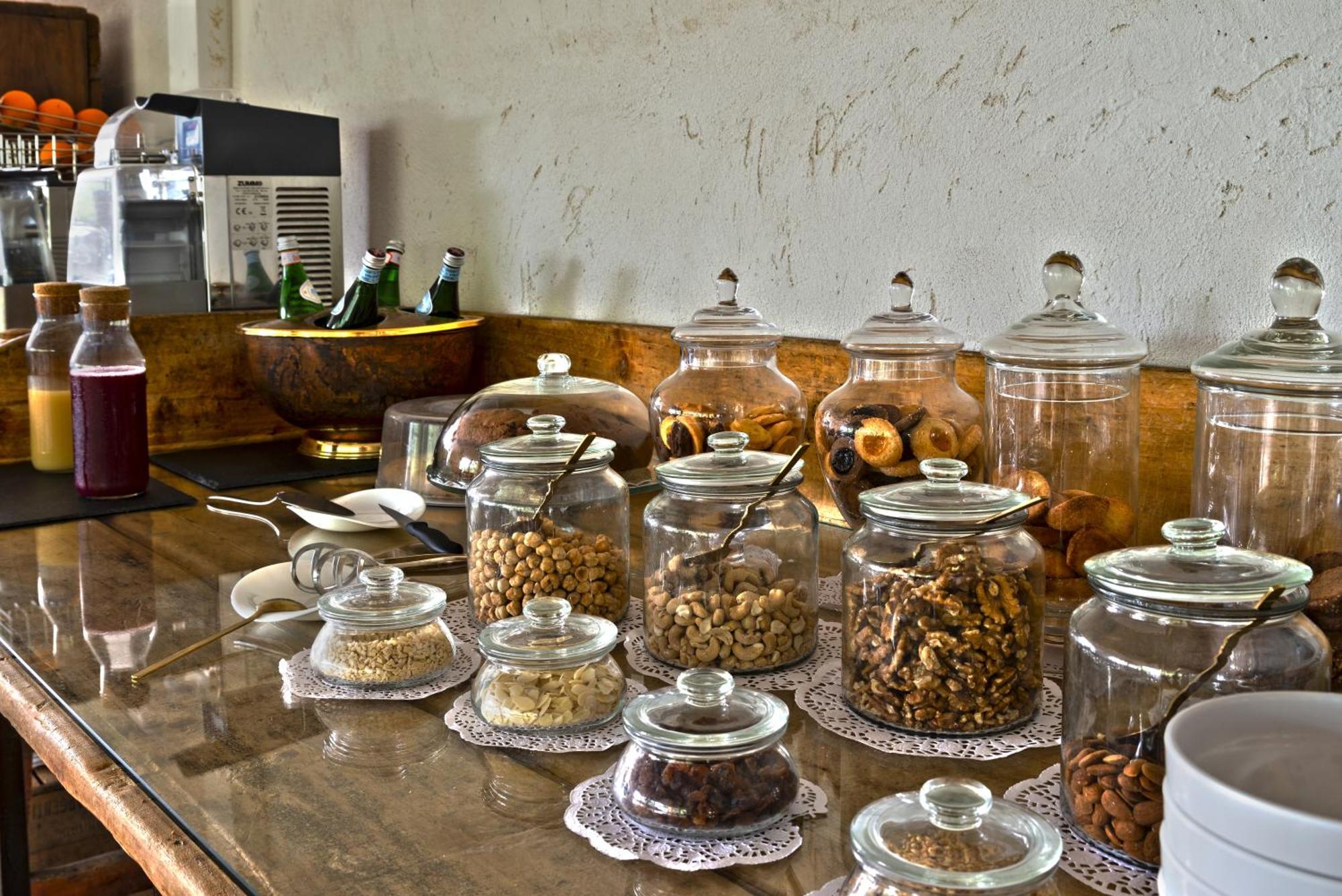 מאטינאטה Hmo Glamping & Suites In Vignanotica מראה חיצוני תמונה
